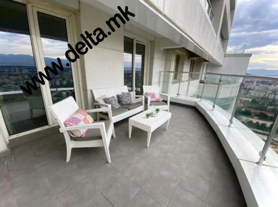 Apartament me tre dhoma në Jevahir me një pamje të bukur - 1