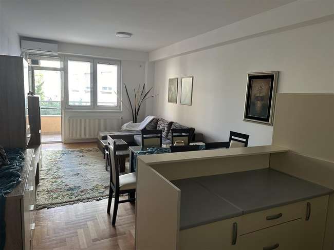 Apartment in Debar Maalo - 2