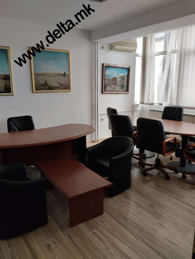 Office Space in the Center - 3