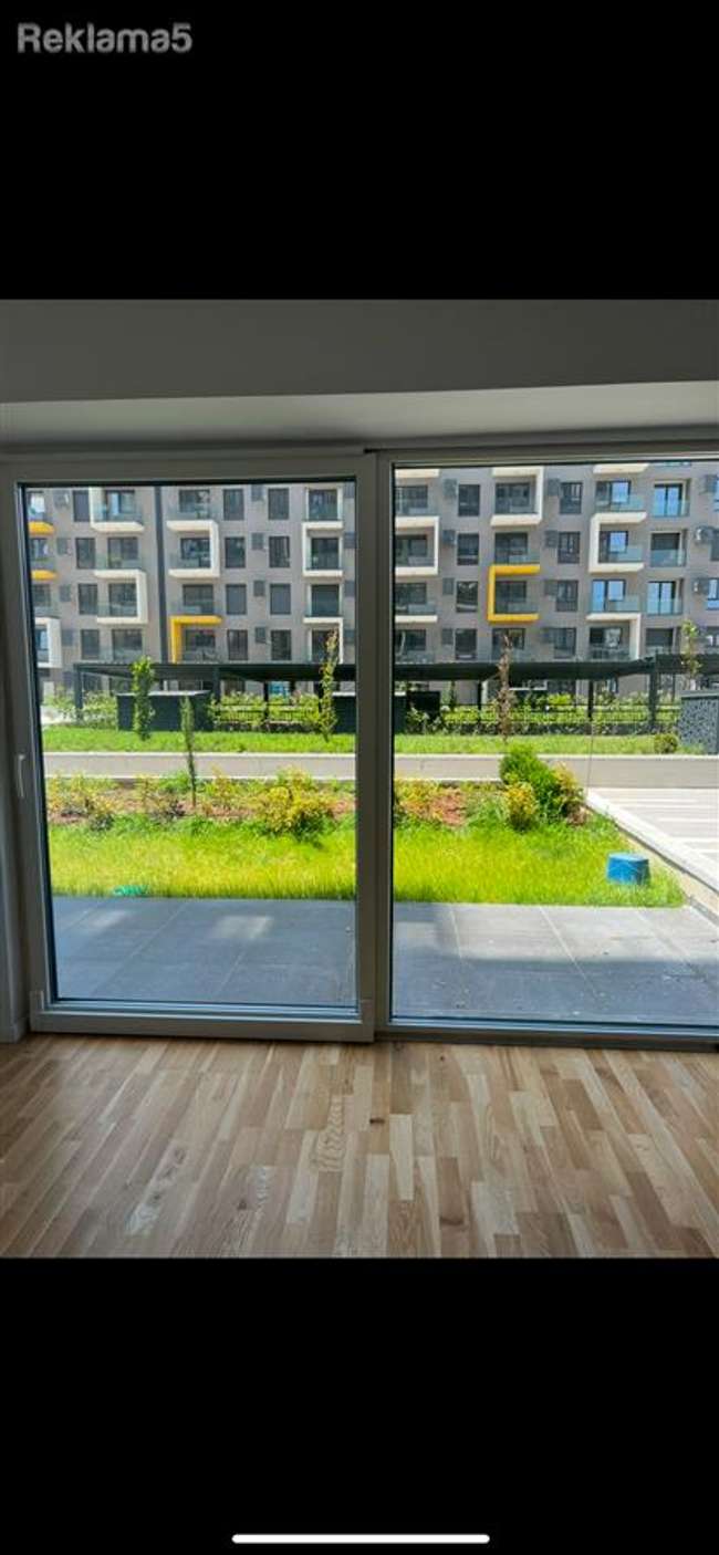 Apartament në Qendër - 2