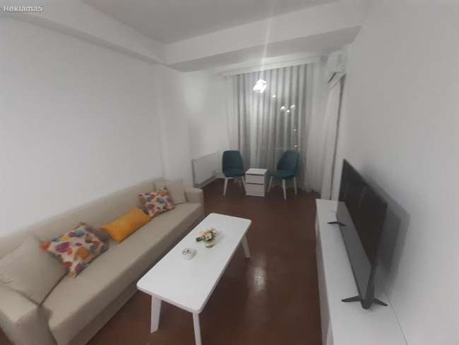 Apartament në Qendër image
