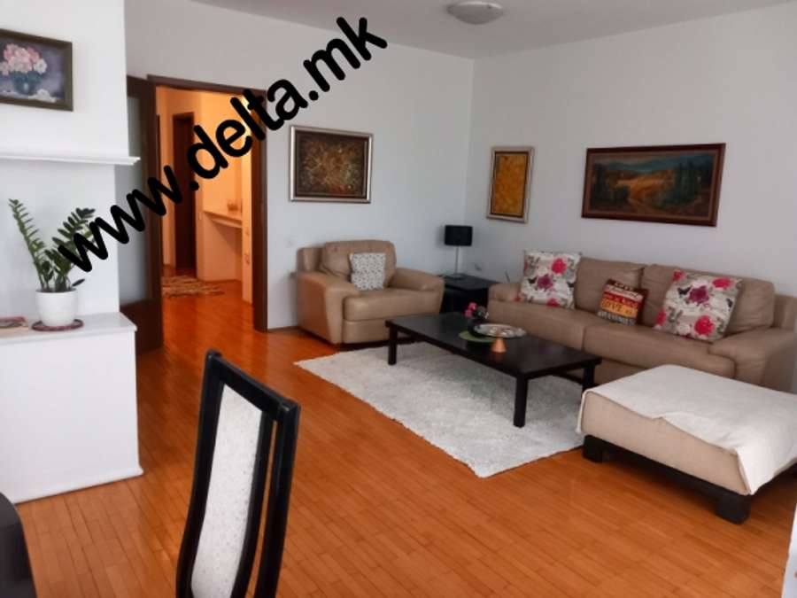 Apartament me kat – kat i një shtëpie në Kisela Voda - 1