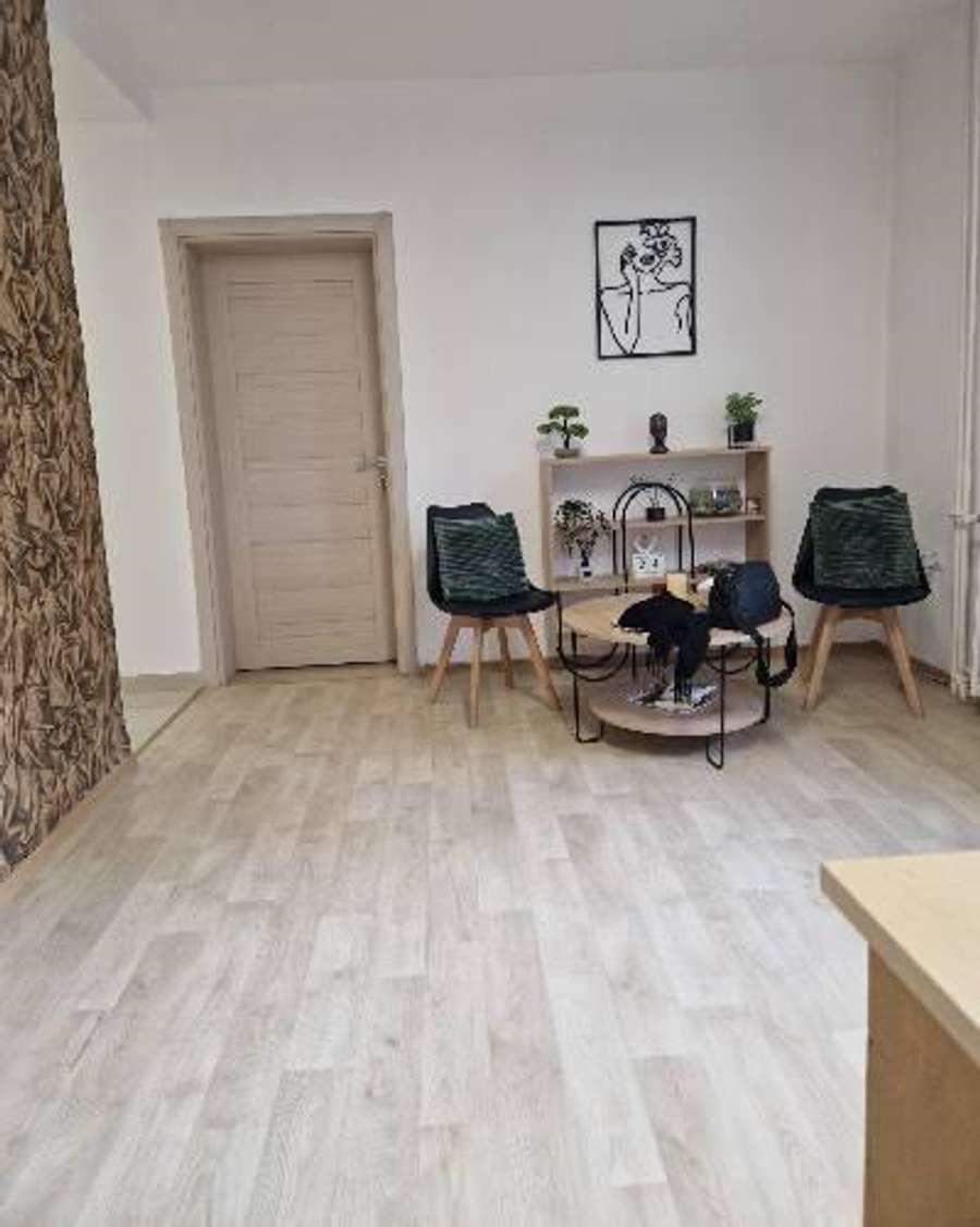 Apartament me dy dhoma gjumi në Debar Maalo pranë SPO - 1