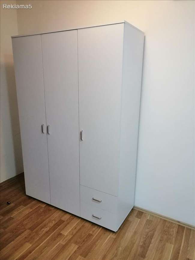 Apartament në Qendër - 3