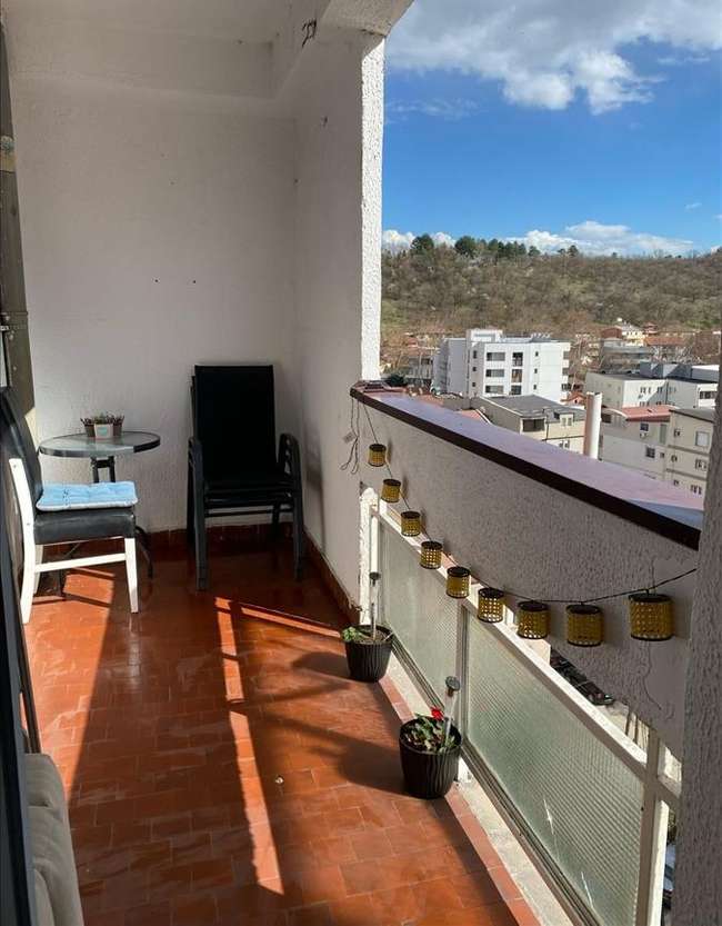 Apartament i rinovuar - 2