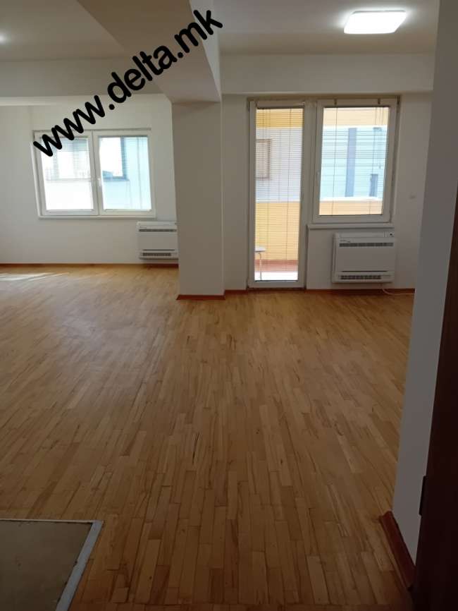 Apartament bosh për qira në Qendër - 3