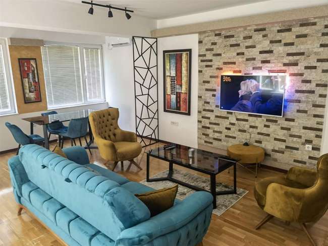 Apartament modern me dy dhoma gjumi për qira në Taftalidze 1 - 2