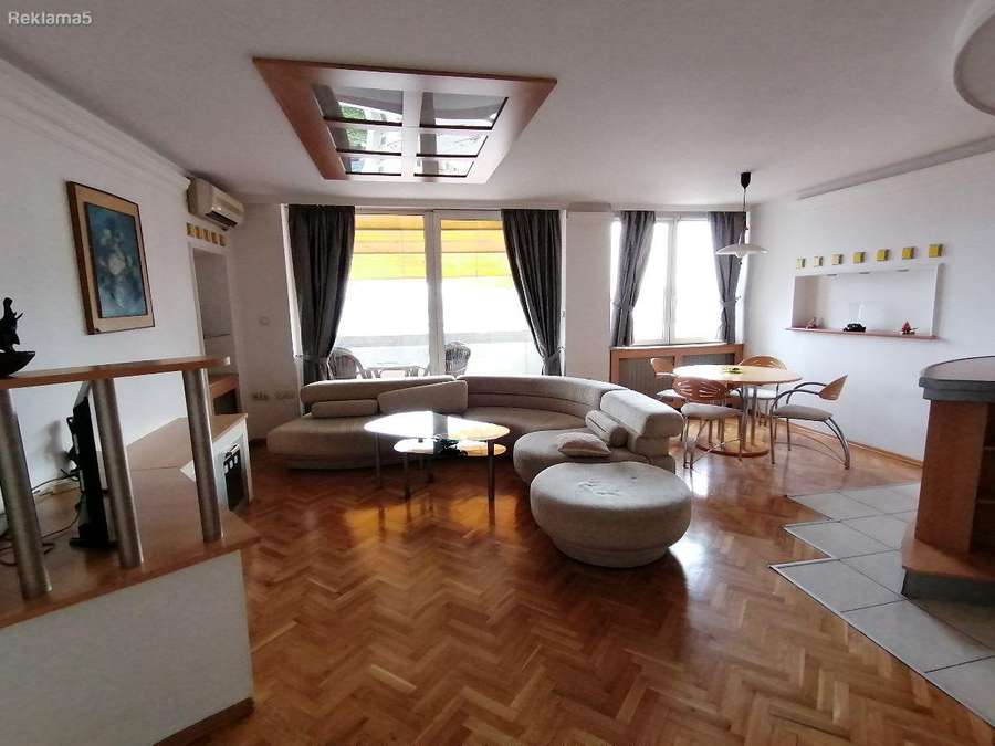 Apartment in Center - 1