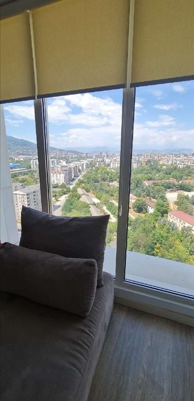 Apartament me dy dhoma gjumi për qira në Kullën Jevahir A - 2