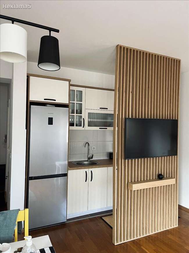 Apartament në Qendër - 3