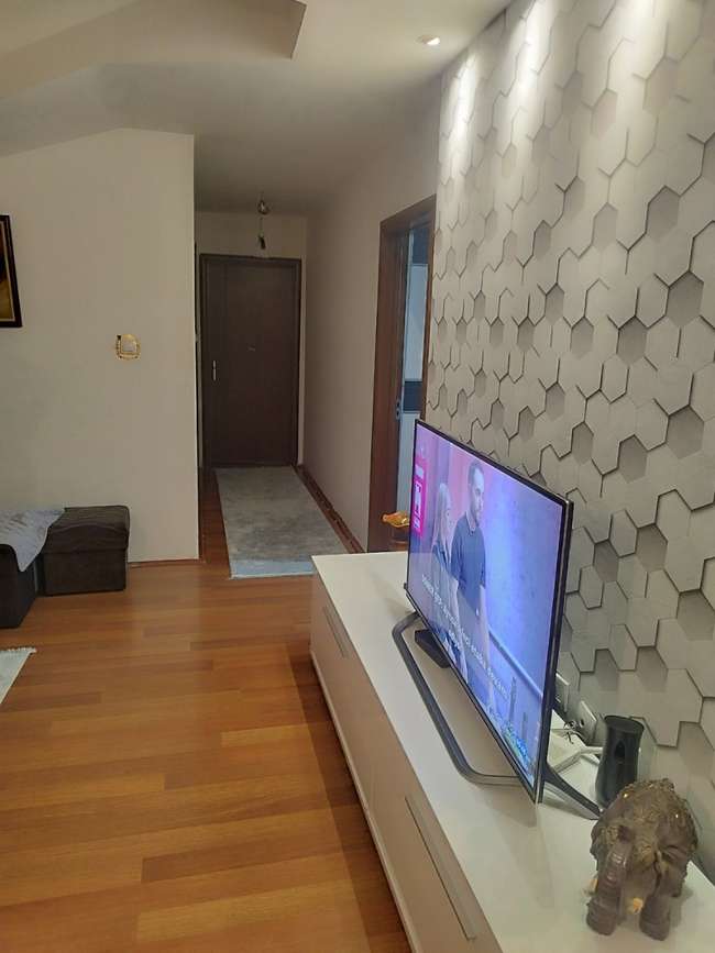 Furnished Apartment in Chair - 2
