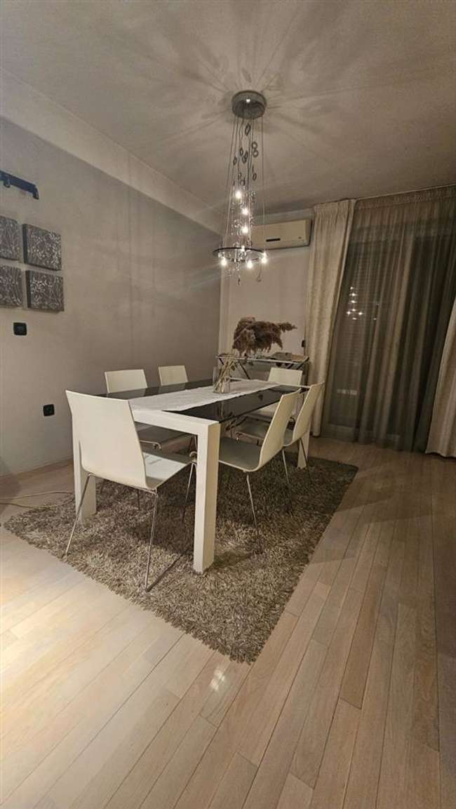 Apartament me tre dhoma në Debar Maalo në një ndërtesë të vogël - 3