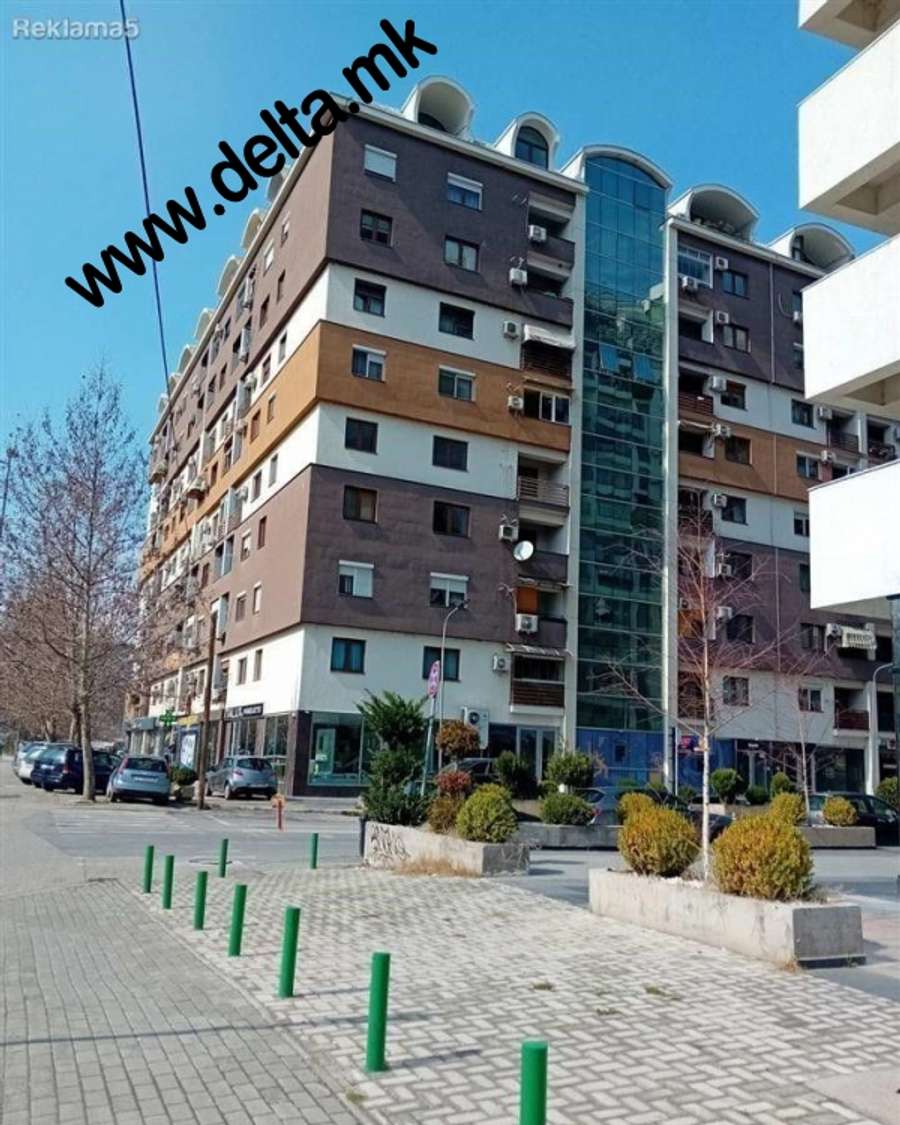 Hapësirë tregtare në një lokacion tërheqës në Karposh - 1