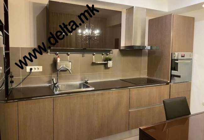 New four-room apartment in the Center - opposite the Ministry of Interior - 3