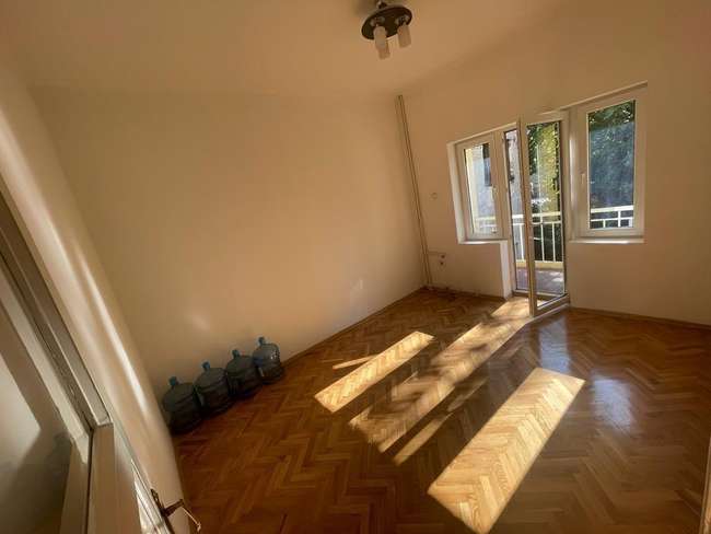 Apartament në Qendër - 3