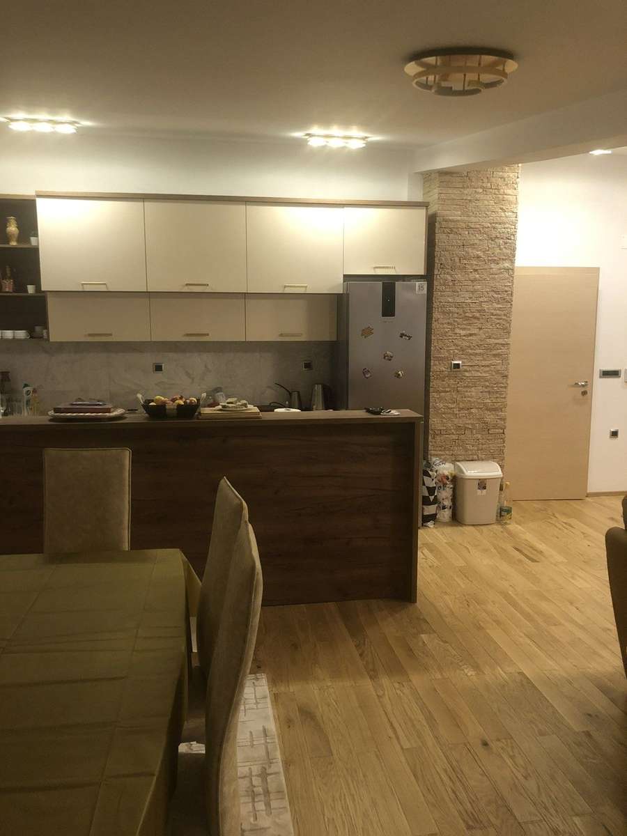 Apartament jugor katër dhomësh në Ohri 115 m2 - 1