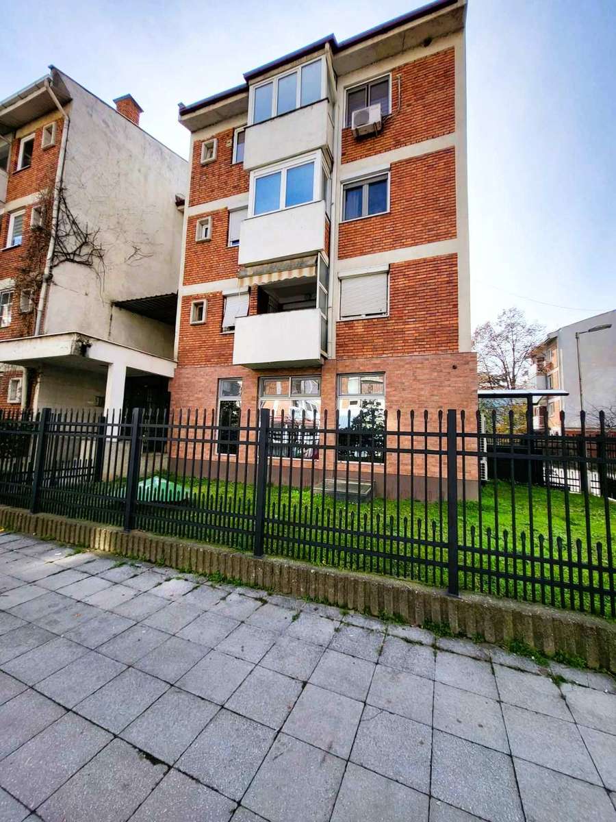 Apartment in Aerodrom - 1