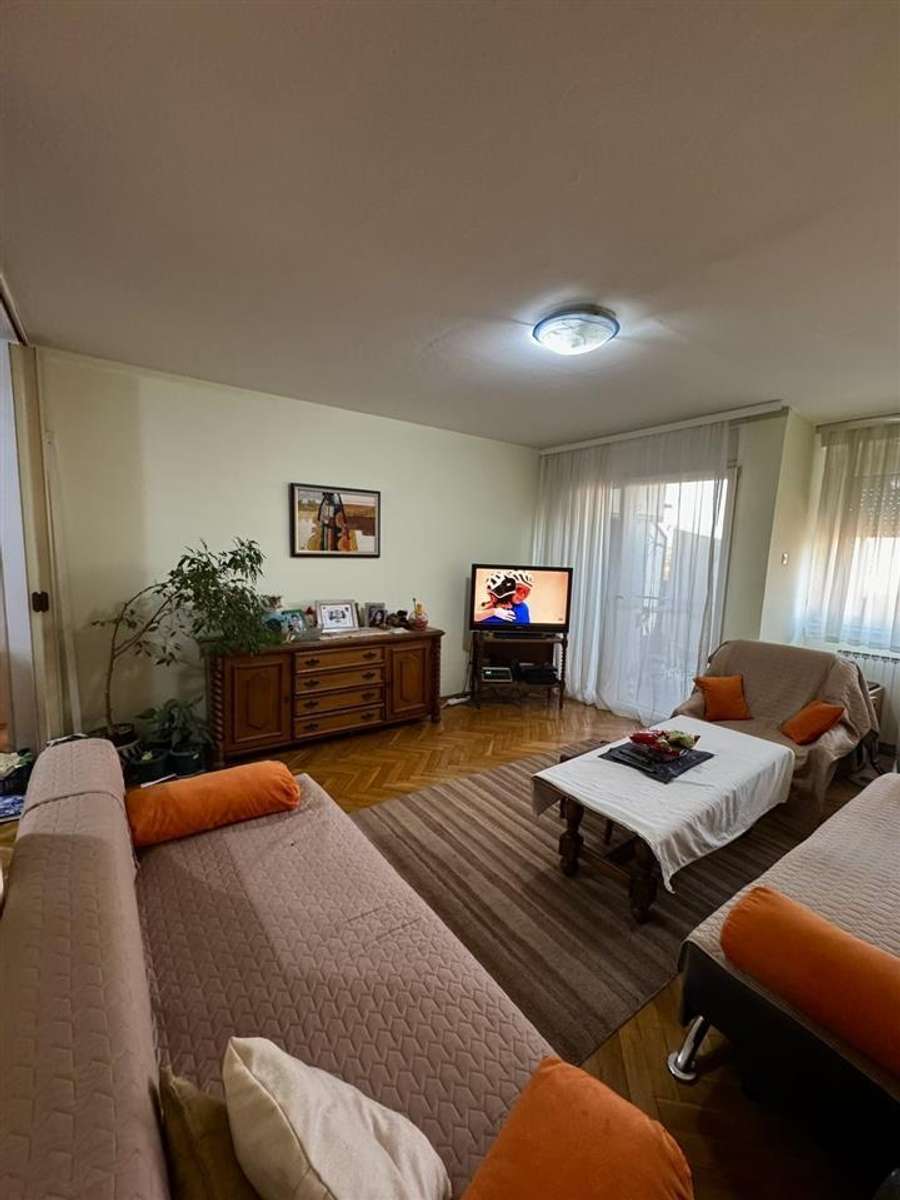 Apartament në Aerodrom - 1