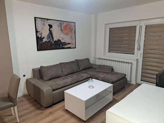 Apartament në Qendër - 2
