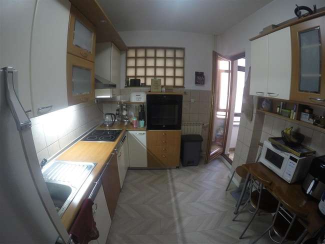Apartament në Qendër - 3