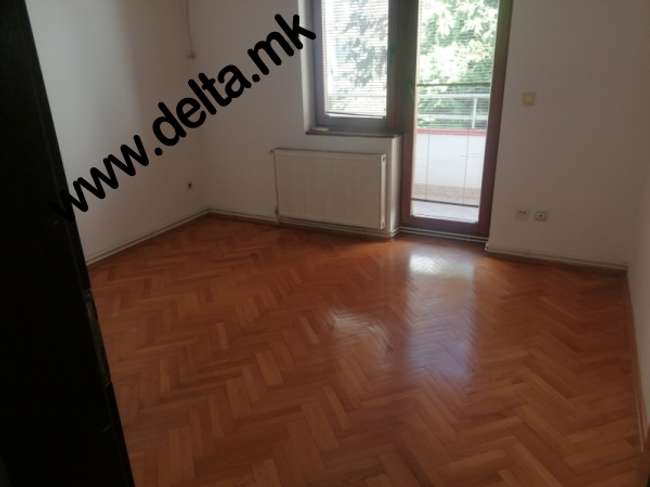 Empty four-room apartment for business purposes - 2