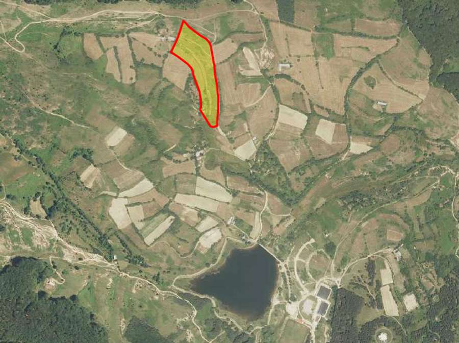 Tokë në Krushevë 23.784 m2 - 1