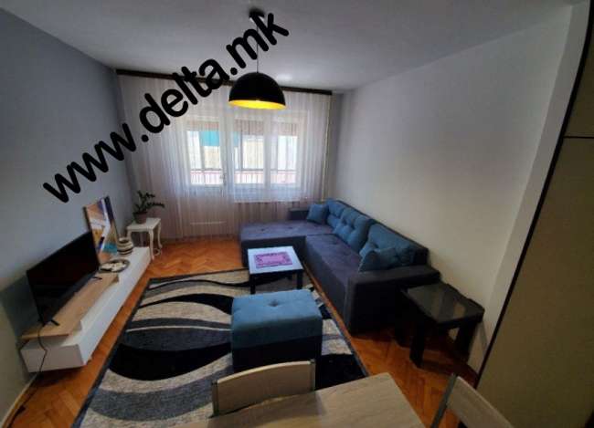 Apartament me dy dhoma gjumi për qira në Qendër - 2