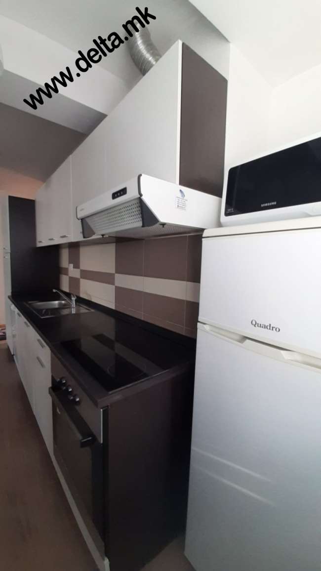 Apartament me tre dhoma gjumi për qira (kat i shtëpisë) - 3
