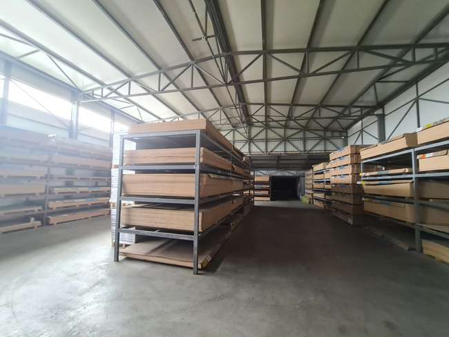 Hapësirë biznesi për qira në Vizbegovo - 3