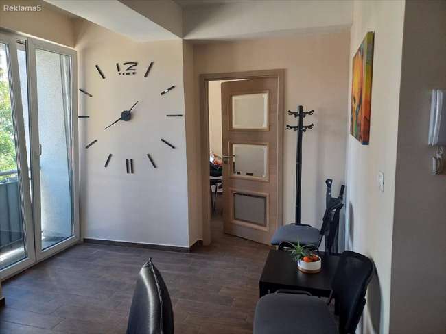 Apartament në Qendër - 2