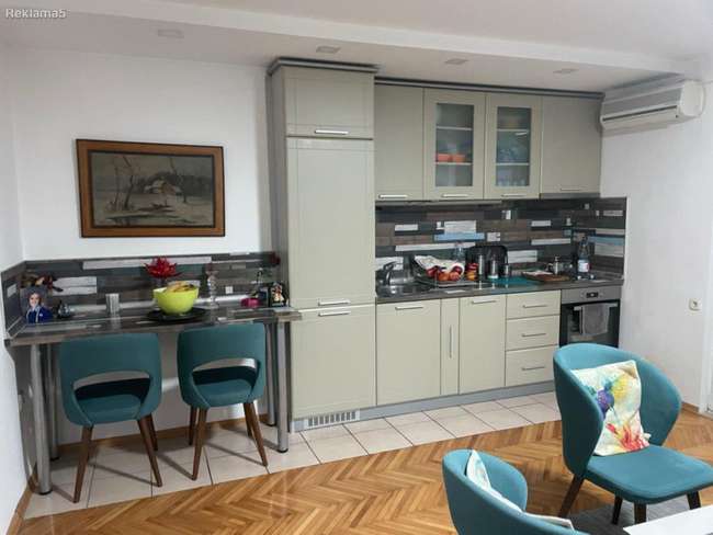 Apartment in Aerodrom - 3