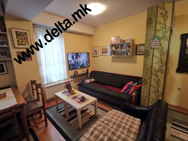 For sale studio in the Center - 2