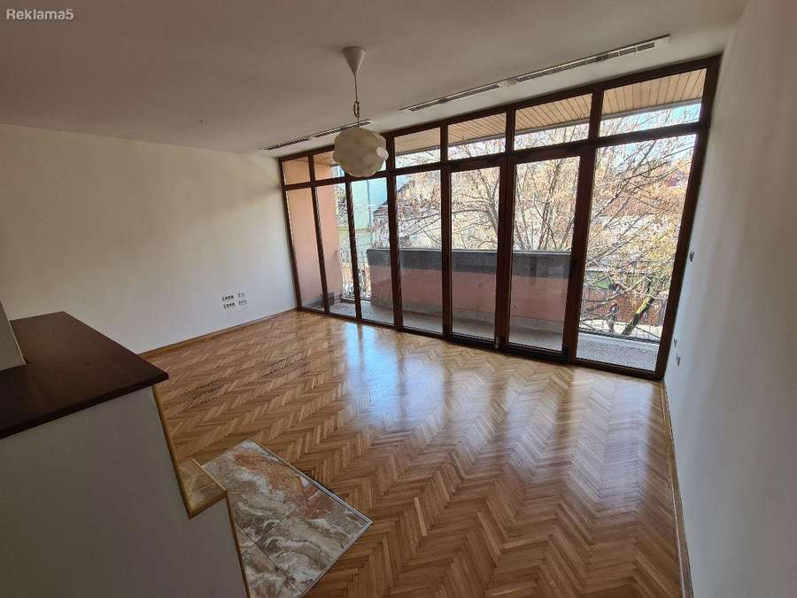 Apartament në Debar Maalo - 1