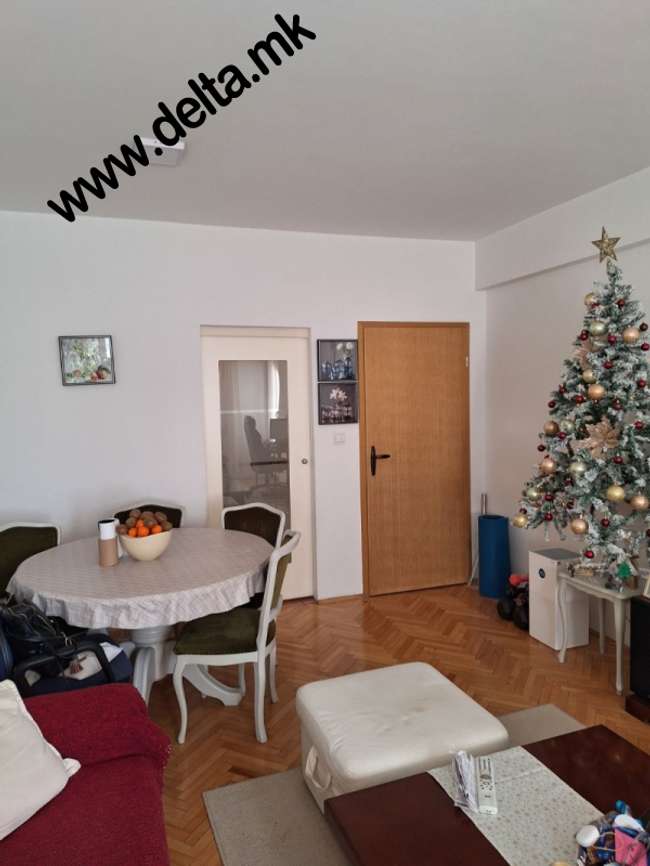 Apartament me dy dhoma gjumi i mobiluar plotësisht në Qendër - 3