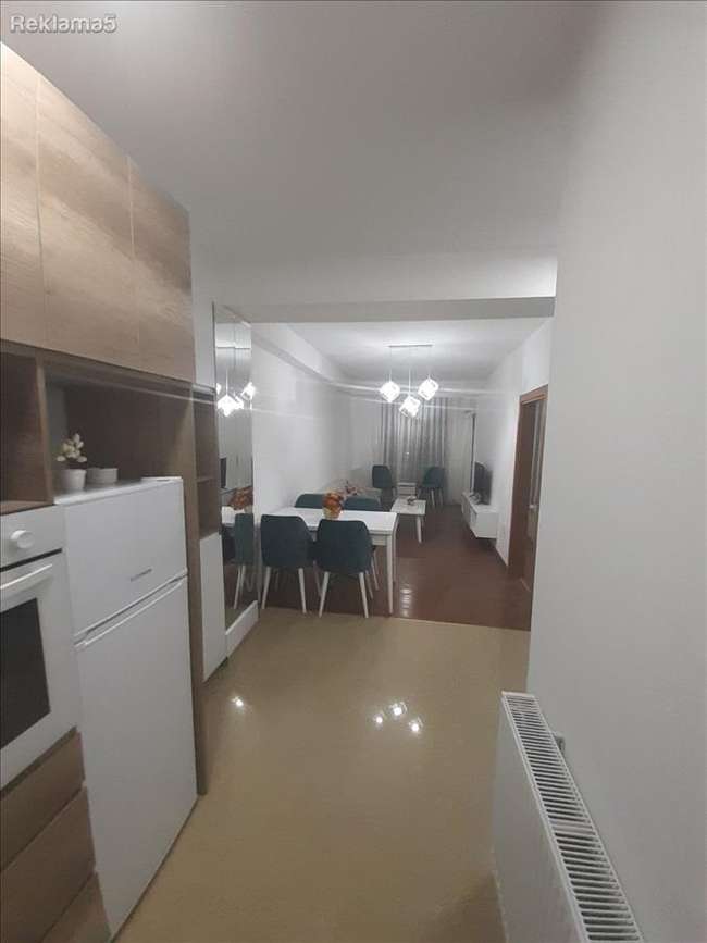 Apartament në Qendër - 3