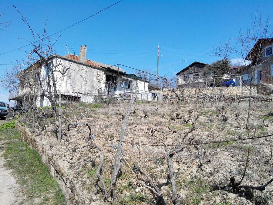 Плац во Свети Наум - 1