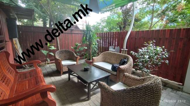 Apartament me tri dhoma gjumi me oborr në Aerodrom - 3