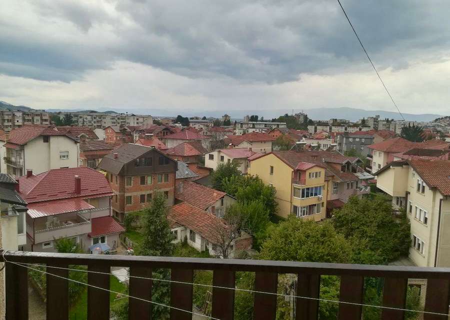 Стан со 3 спални во населба Христо Узунов - 1