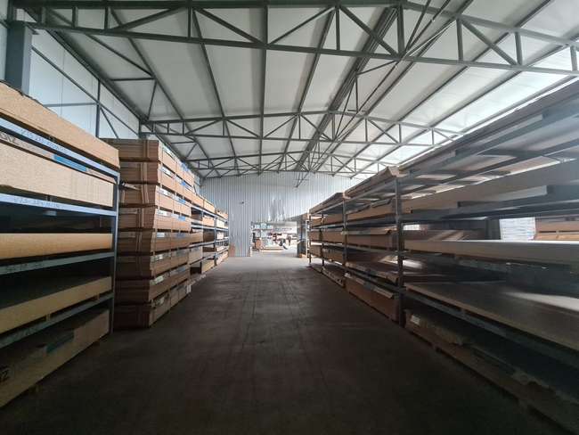 Hapësirë biznesi për qira në Vizbegovo - 2