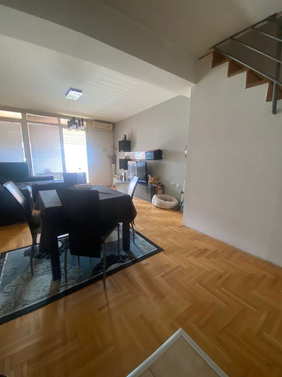 Apartament duplex me pamje nga Vodno - 1