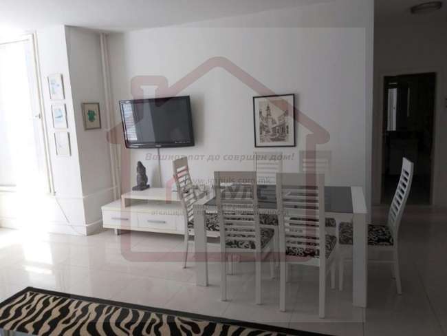 JEPET ME QIRA APARTAMENT TRE DHOMASH NË LOKACION TË SHKËLQYER NË QENDËR - 3