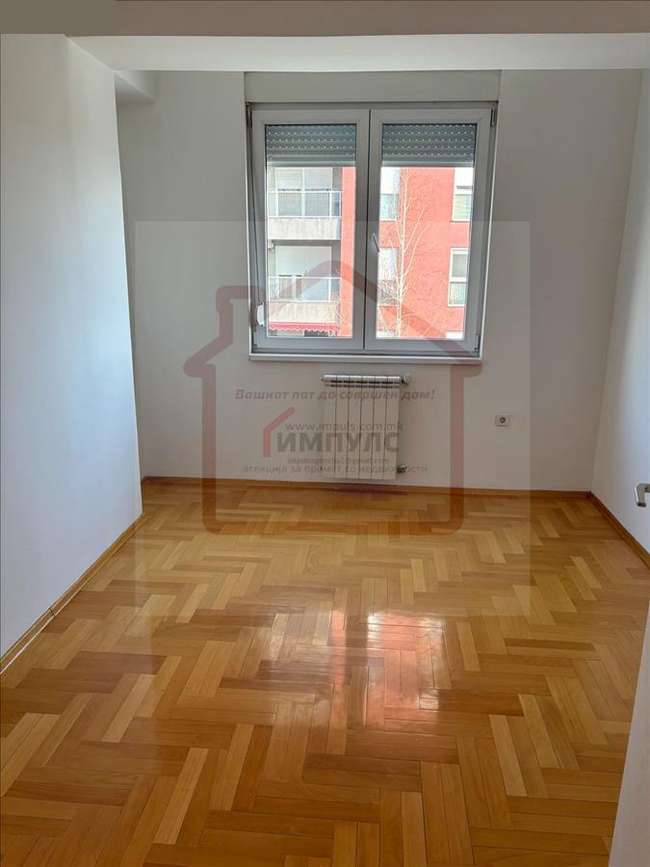 Apartament 4-dhomësh i zbrazët me lokacion në Aerodrom, Shkup - 2