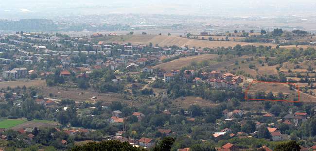 Toka në një lokacion të shkëlqyer në lagjen Radishani - 2