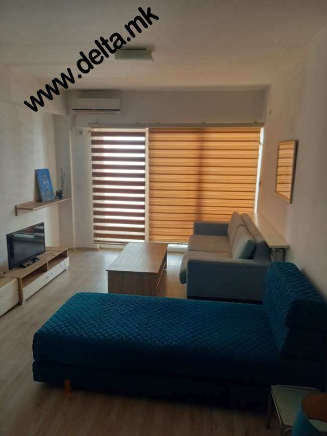 Apartament me tre dhoma gjumi në Qendër, Debar Maalo - 3