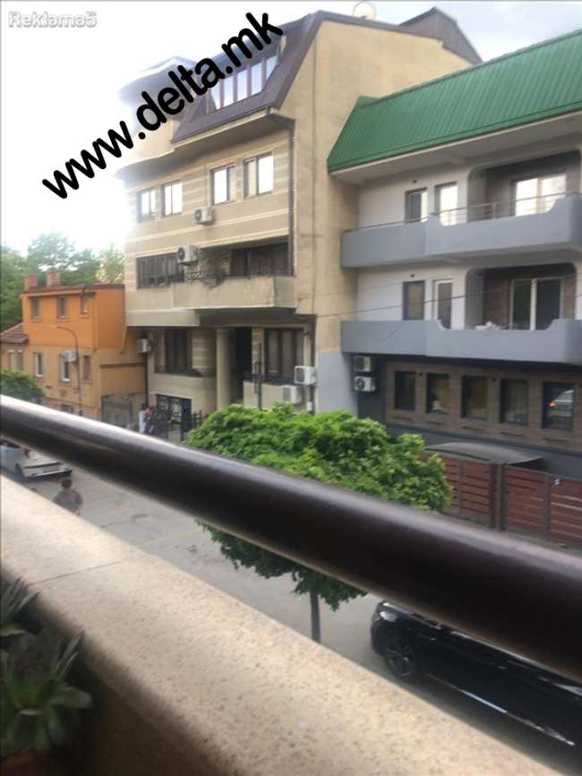 Apartament me katër dhoma në Debar Maalo - 2