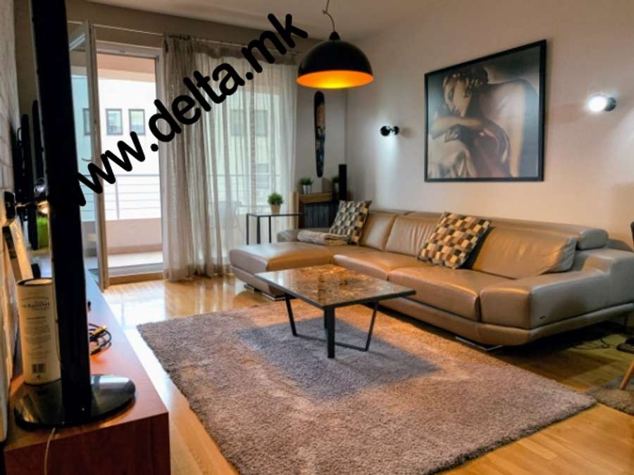 Apartament i mobiluar plotësisht për qira në Qendër - 1