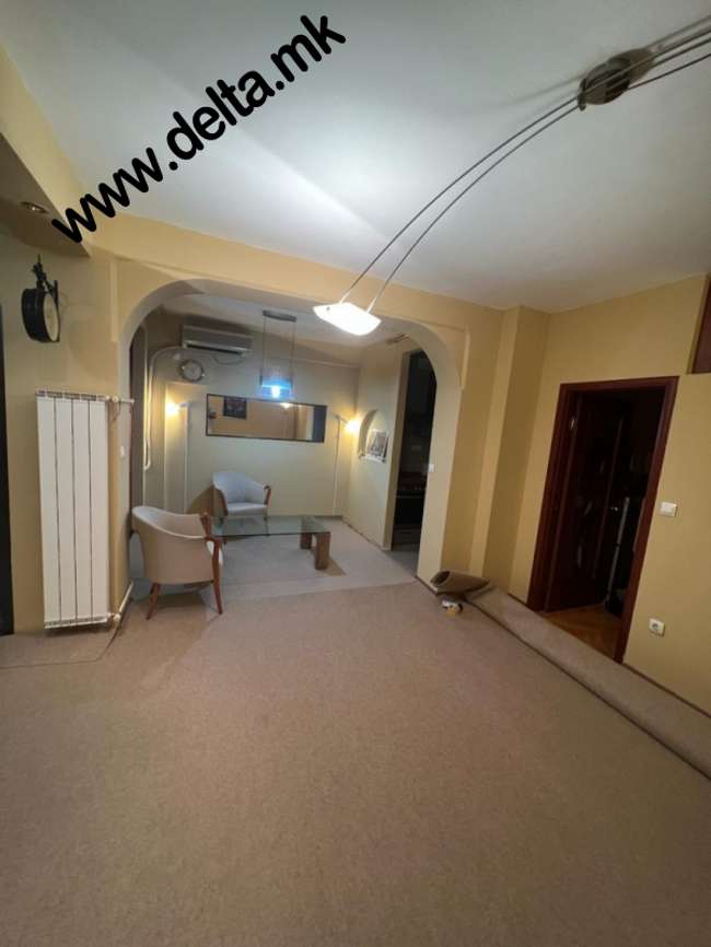 Apartament me oborr në Aerodrom - 2