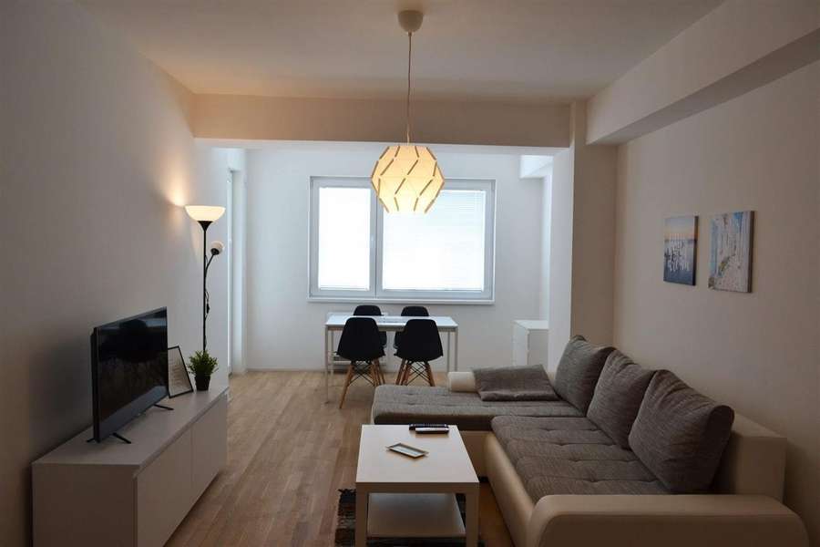 Apartament në Qendër - 1