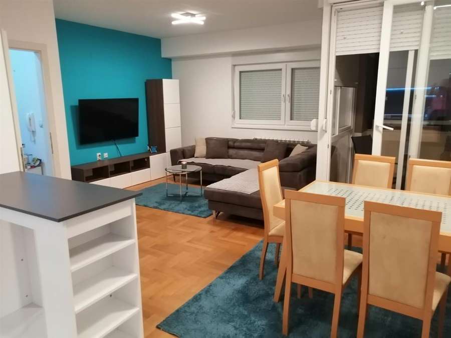 Apartament në Aerodrom - 1