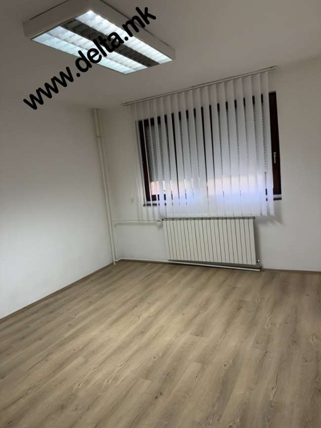Jepet me qira apartament bosh për qëllime biznesi në Qendër - 2